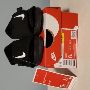 Nike toddler sandals